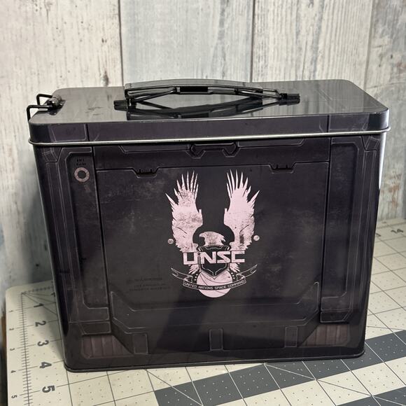 Microsoft Xbox Halo 5 Guardians UNSC Tin Ammo/Lunch Box Loot Crate by The Coop - Picture 2 of 11